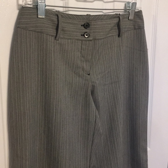 WORTHINGTON PETITE GRAY TROUSERS - Picture 2 of 5